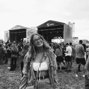 Meet your Posher, Natalie